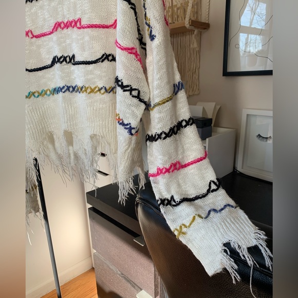 Embroidered Fringe Sweater - Picture 4 of 9